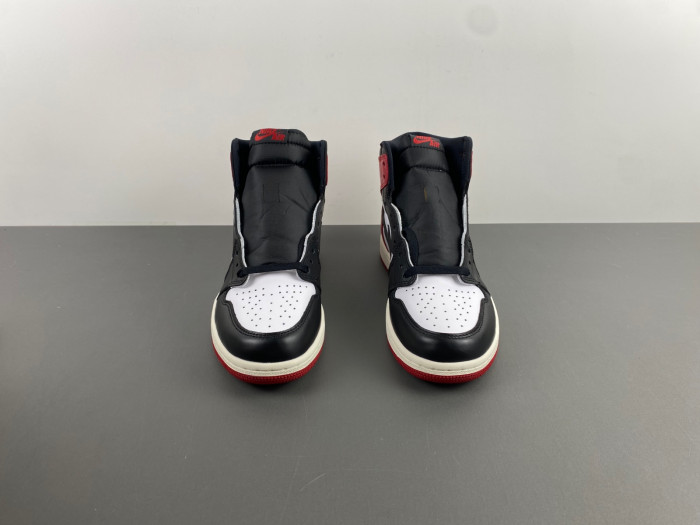 air jordan 1 high og black toe reimagined dz5485-106