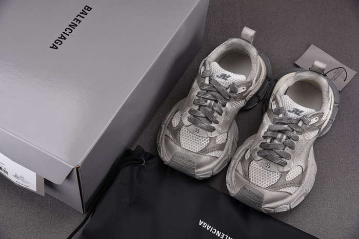 Ba*len*cia*ga 3xl suede sneakers