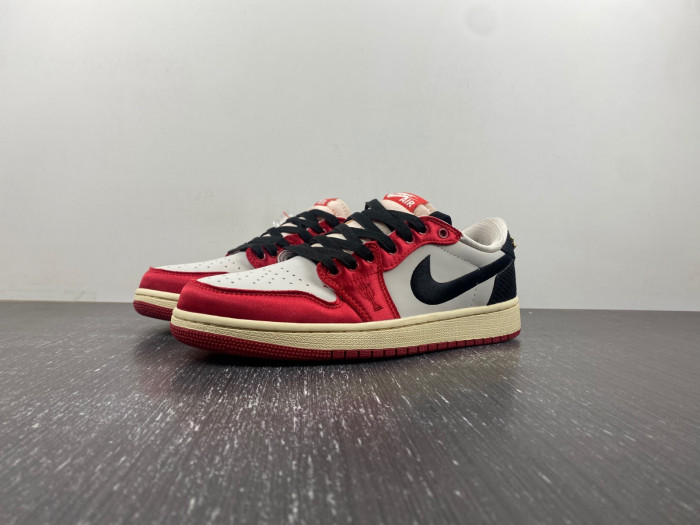 trophy room x air jordan 1 low og “home”  fn0432-100