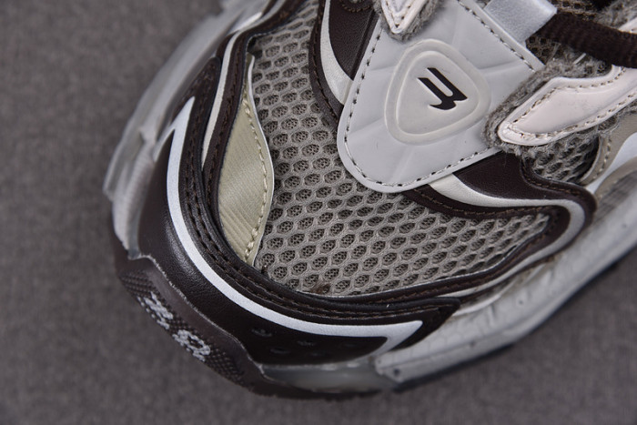 Ba*len*cia*ga -runner