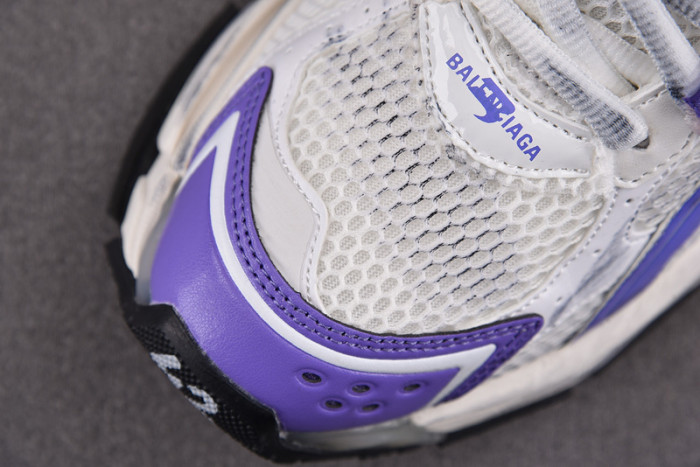 Ba*len*cia*ga -runner