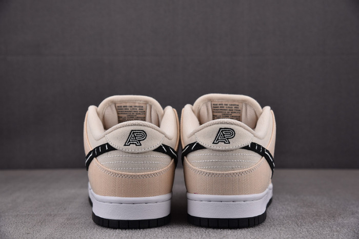 albino & preto x nk dunk sb low pro qs“pearl white”  fd2627-300
