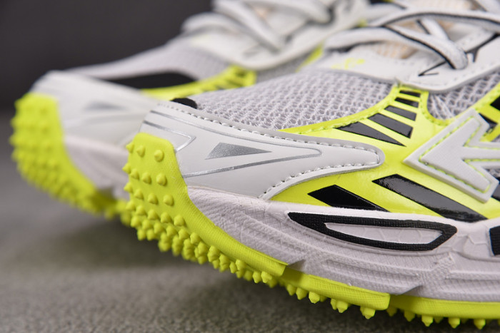 off-white c/o virgil abloh