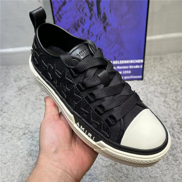 a*iri low sneakers