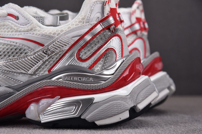 Ba*len*cia*ga -runner