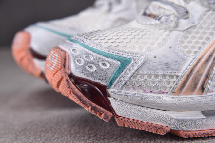 Ba*len*cia*ga -runner