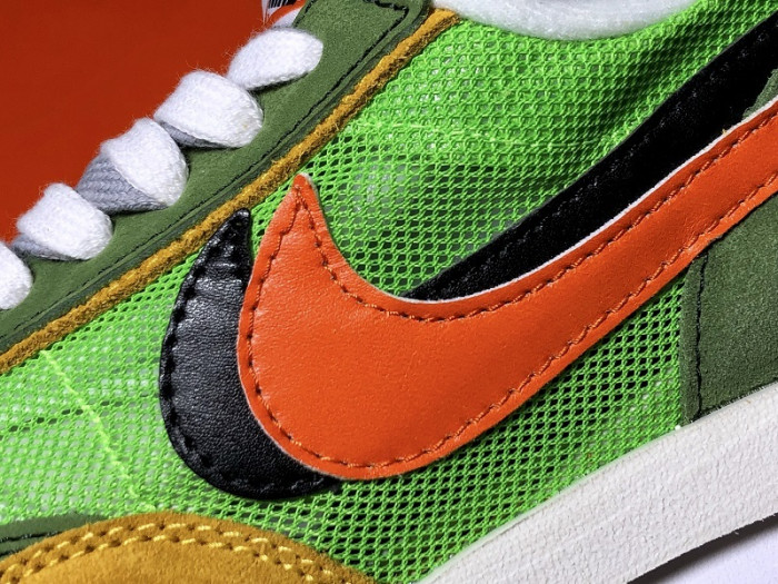 nike ld waffle sacai green multi  bv0073-300