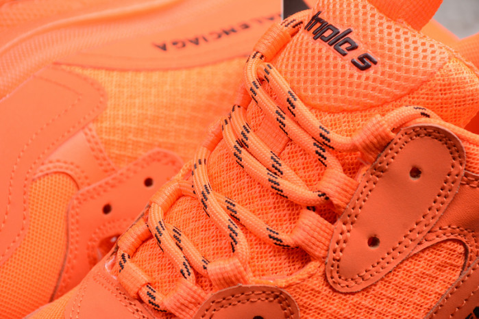 blcg sneaker triple.s.gomma orange