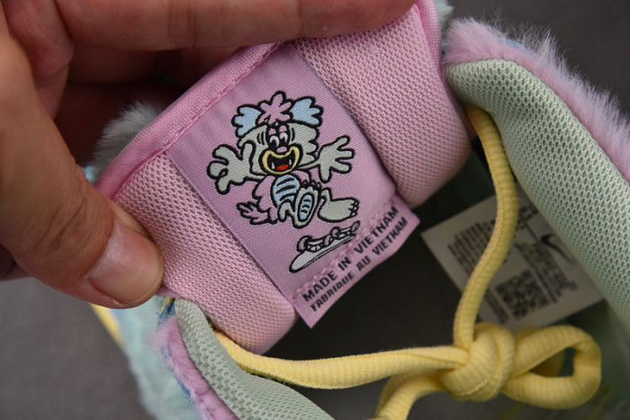 nike x verdy sb dunk low 