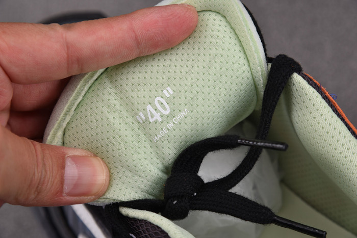 ofw c/o odsy-1000 sneaker