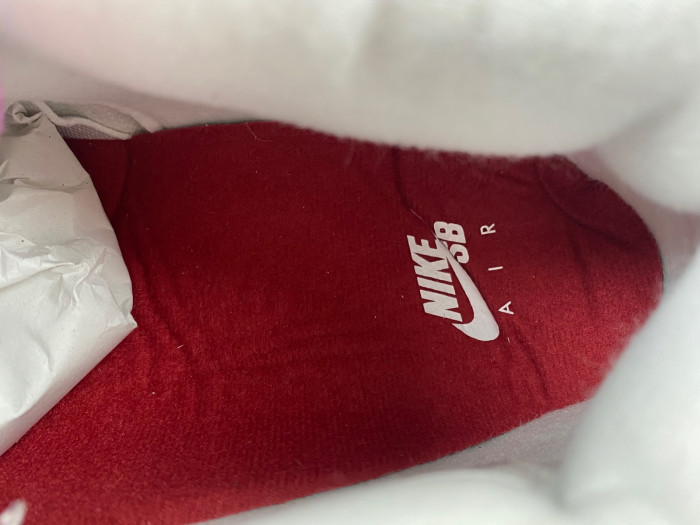 sb x jordan 4 “sapphire” dr5415-102