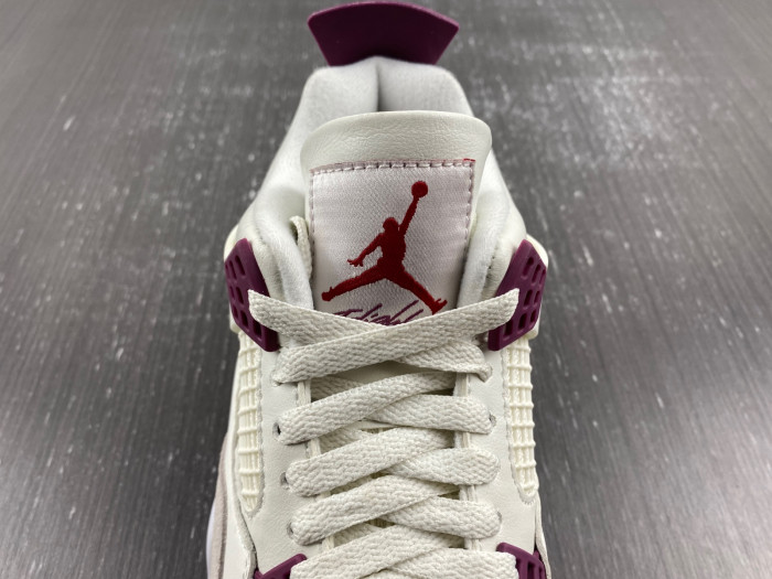 sb x jordan 4 “sapphire” dr5415-102