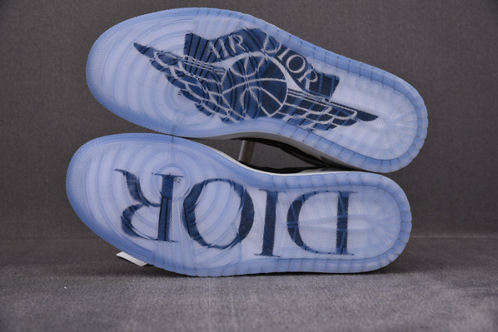 d10r x air jordan 1 high og (d10r shoe box ) cn8607-002