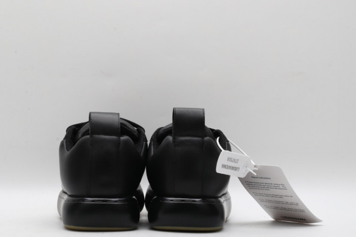 Bo*te*ga ve*ne*ta  sneakers