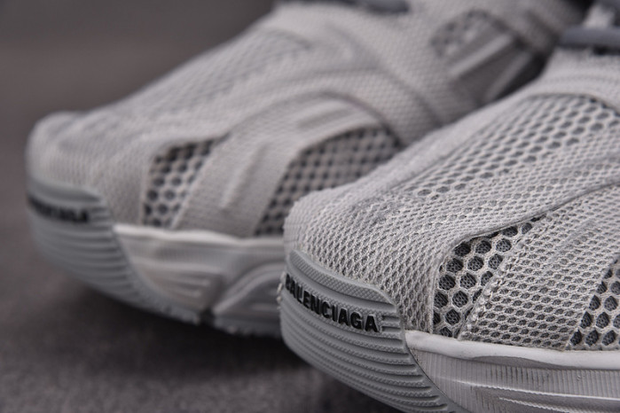 Ba*len*cia*ga -phantom sneakers