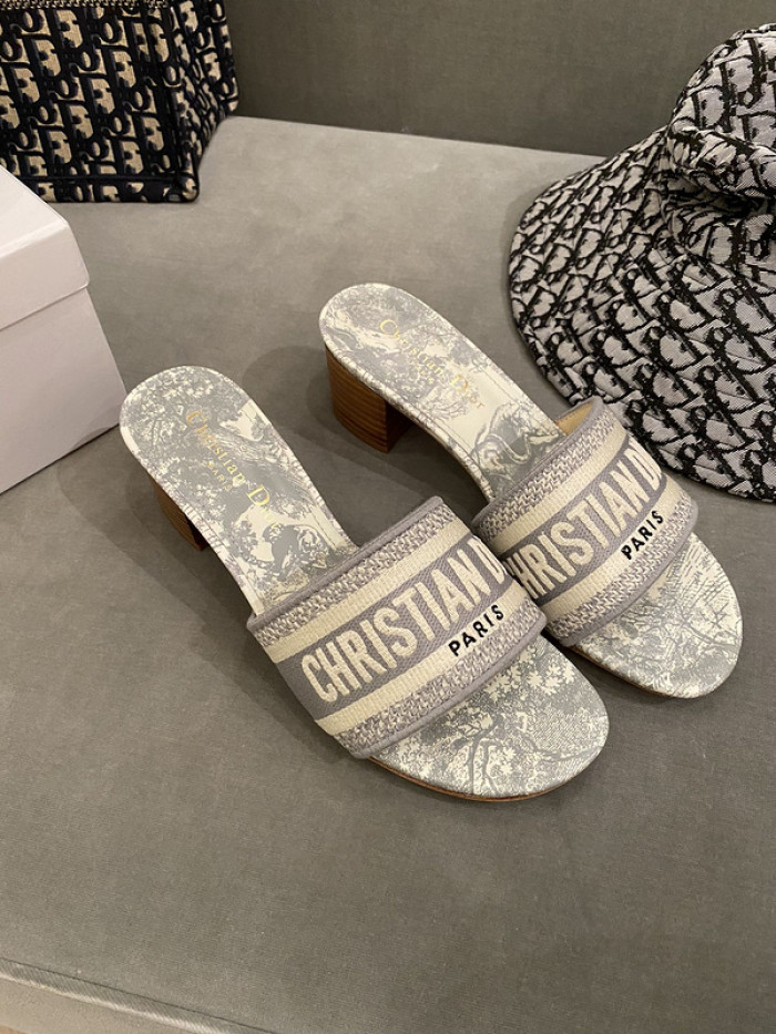 Ch**an di0r heel sandals