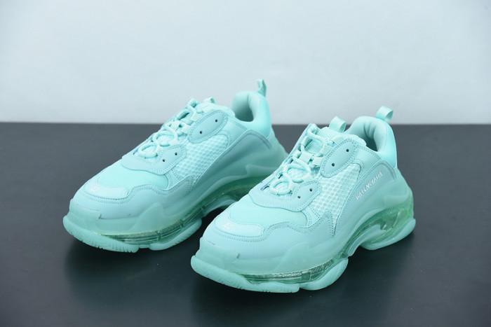 blcg sneaker triple.s.