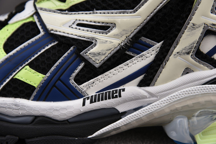 Ba*len*cia*ga -runner