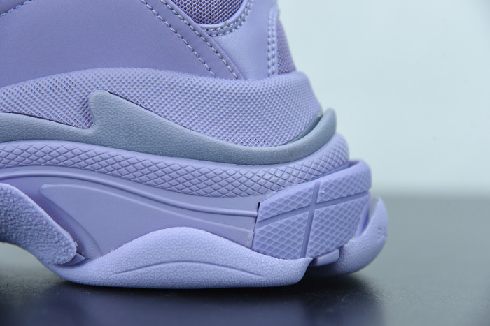 blcg sneaker triple.s.