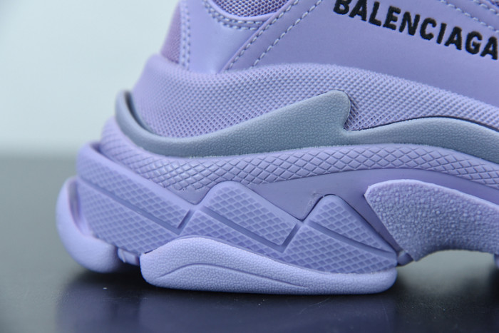 blcg sneaker triple.s.