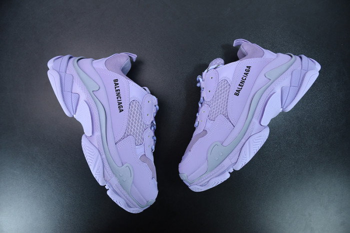 blcg sneaker triple.s.