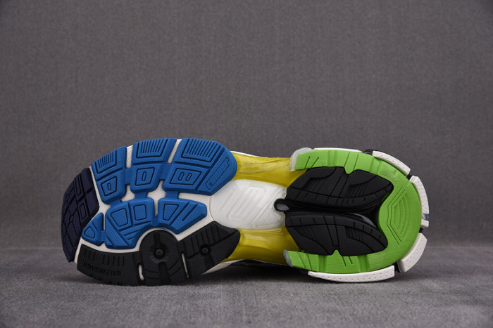 Ba*len*cia*ga -runner