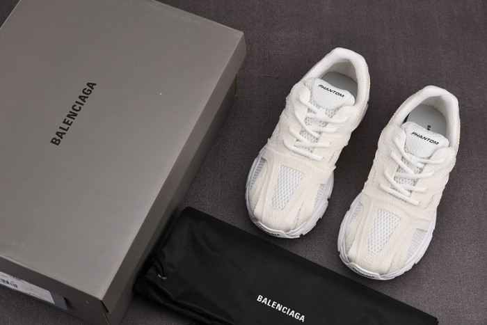 Ba*len*cia*ga -phantom sneakers