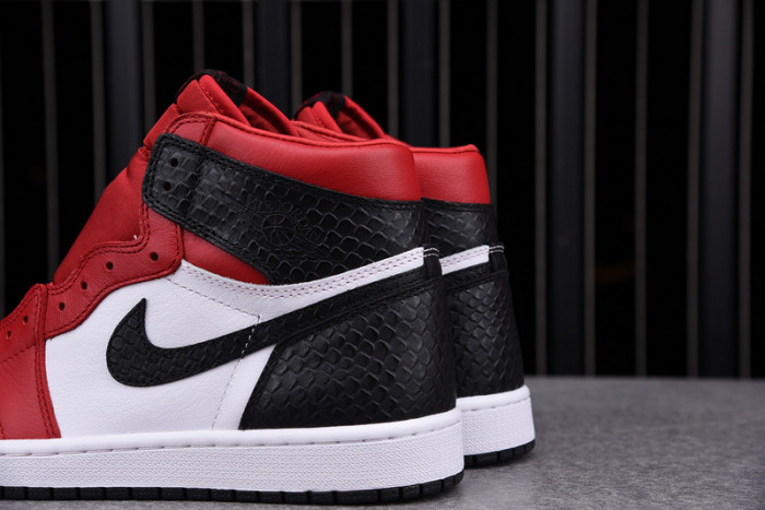 air jordan 1 retro high satin snake chicago cd0461-601