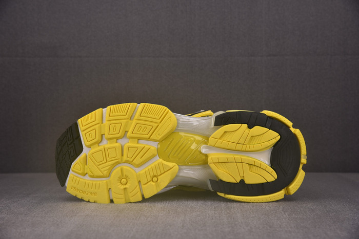 Ba*len*cia*ga -runner