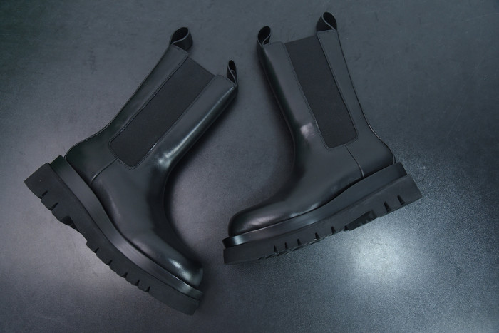 Bo*te*ga ve*ne*ta boots