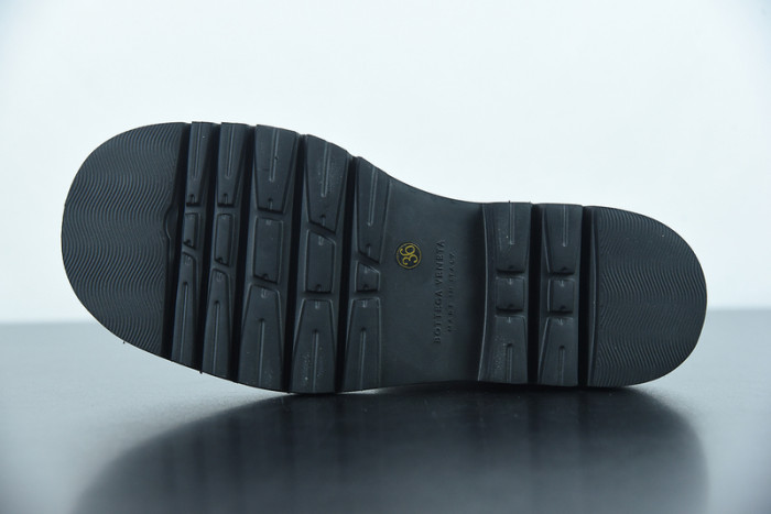 Bo*te*ga ve*ne*ta boots