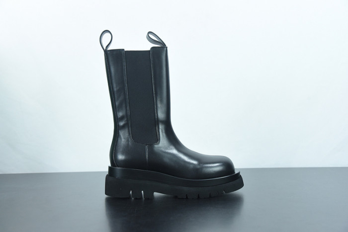 Bo*te*ga ve*ne*ta boots