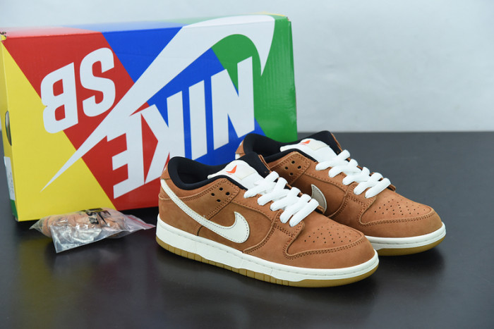 nike dunk low "wheat " dh1319-200