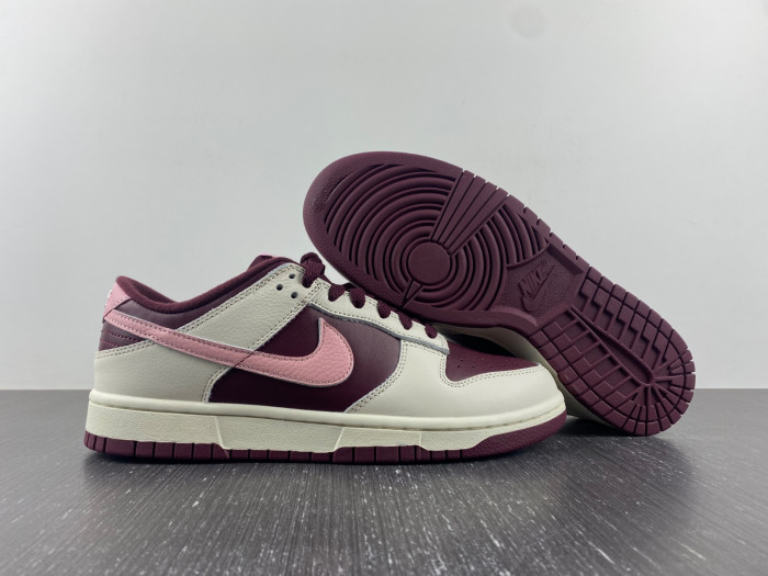 nike dunk low valentine