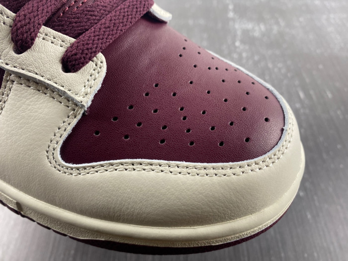 nike dunk low valentine