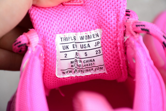 blcg triple.s gomma fluo pink 541624-w0901-2132