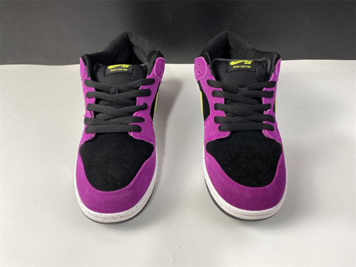 nike sb dunk low red plum  bq6817-501