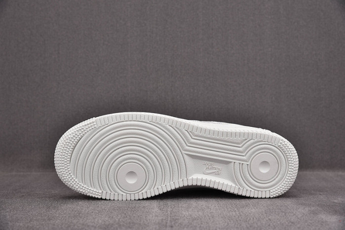 l0vt nike air force 1