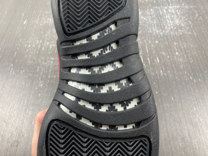 air jordan 12 red taxi ct8013-162