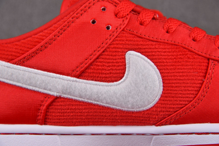nike dunk low“valentine