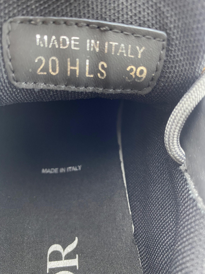 d10r homme b22 trainer sneaker