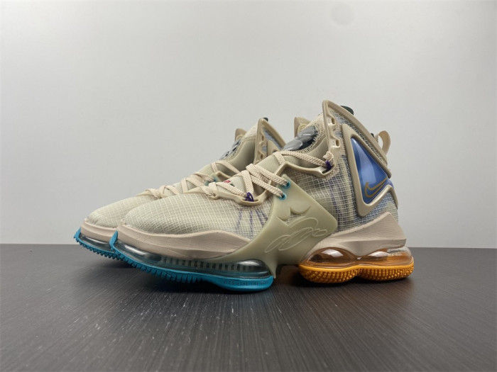 nike lebron 19 minneapolis lakers  dc9341-200