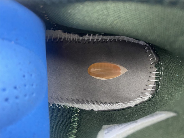 nike lebron 19 minneapolis lakers  dc9341-200