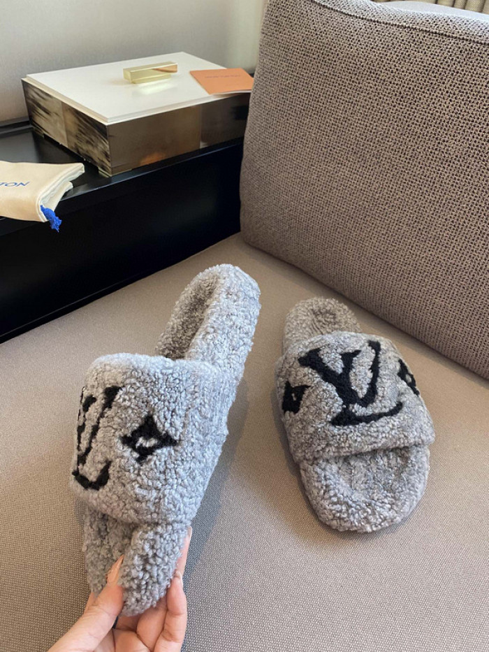 loui vuitto slippers