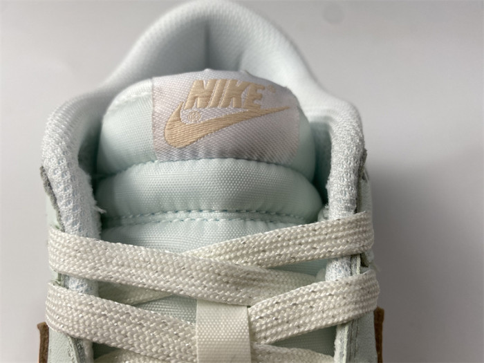 nike dunk low barely green (w) - dd1503-104