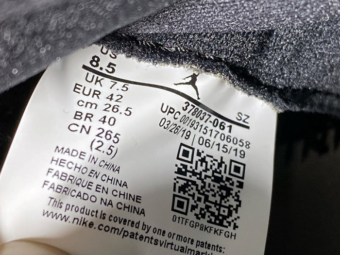 jordan 11 retro playoffs bred (2019)  378037-061