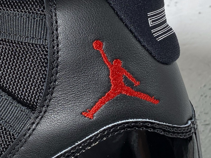 jordan 11 retro playoffs bred (2019)  378037-061