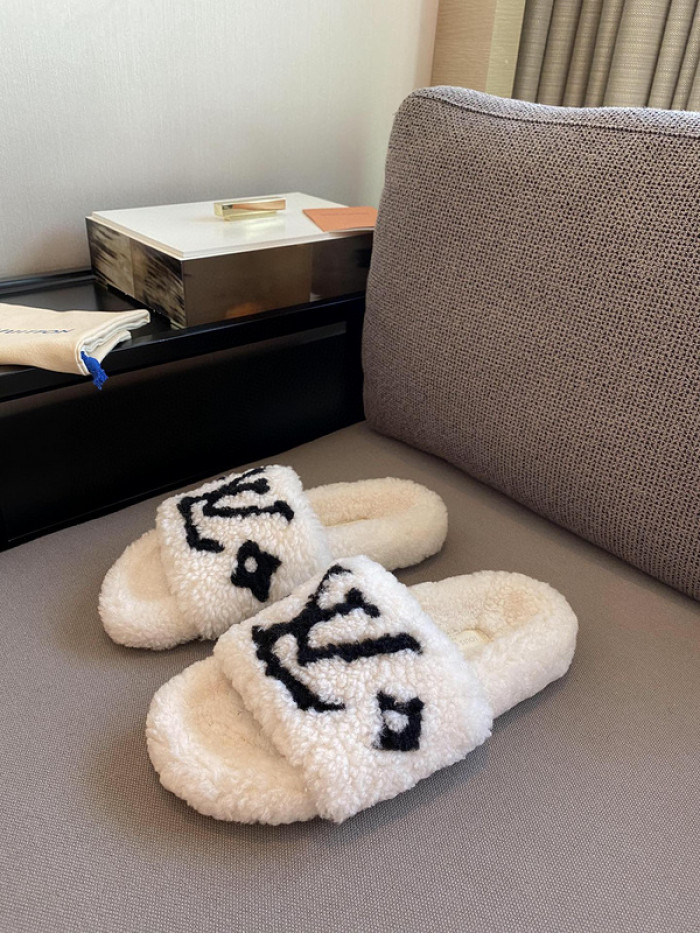 loui vuitto slippers