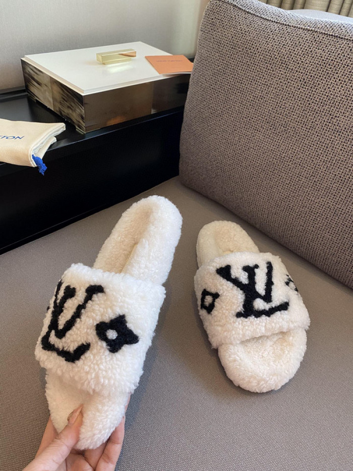 loui vuitto slippers