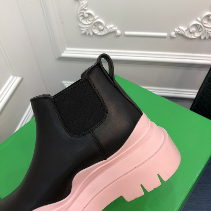 Bo*te*ga ve*ne*ta boots